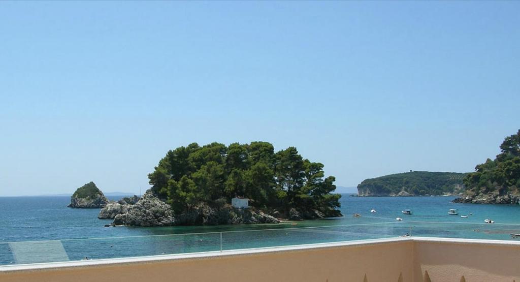 Utopia Parga Quarto foto